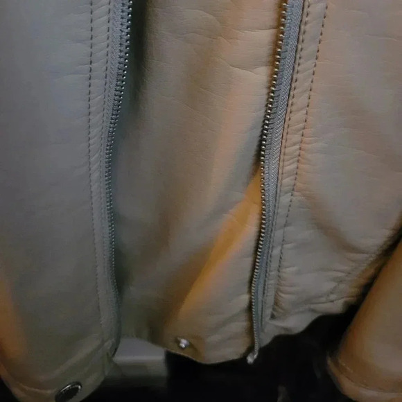 Jou Jou Ladies jacket - Picture 4 of 16